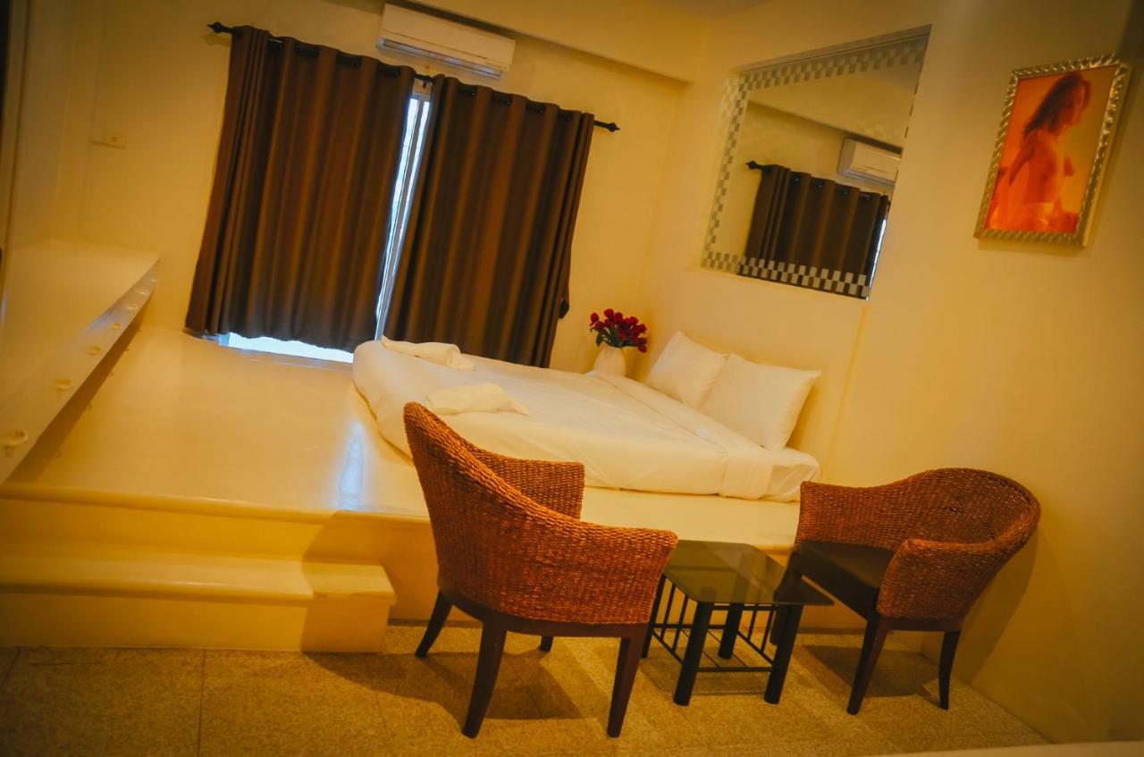 Fortune Sapphire Hotel Pattaya Exterior foto